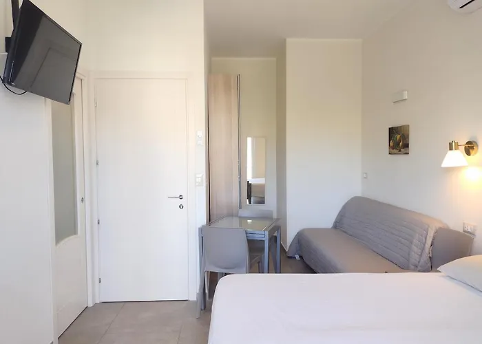 Via Colombo 32, Apartment